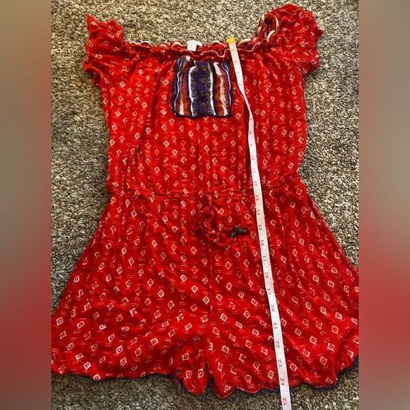 3 FOR $20 Xhilaration Red Bohemian Print Cinch Waist Summer Romper Size Medium - Picture 5 of 6